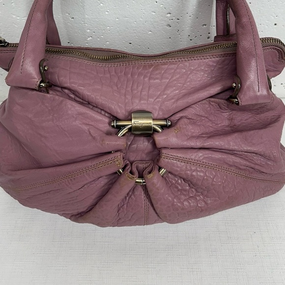 Salvatore Ferragamo Gancini Mauve Purple Leather Shoulder Bag BW-21 B105 READ - Picture 16 of 16